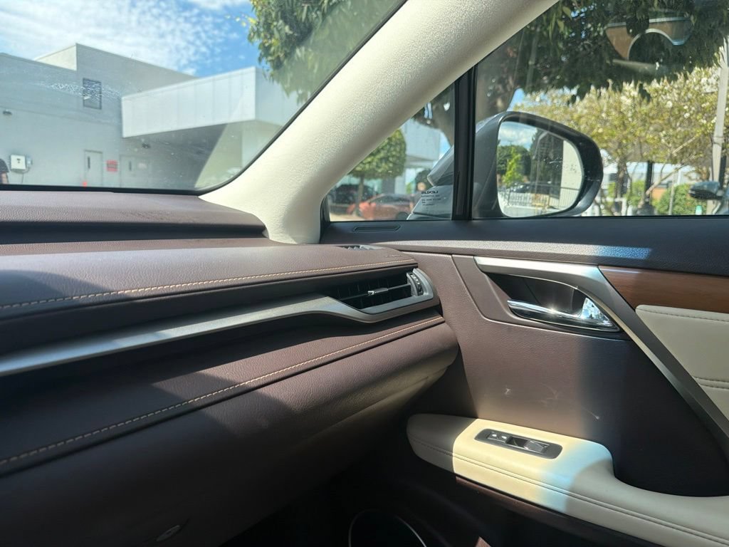 Used 2019 Lexus RX 350 AWD w/ Navigation Package image 26