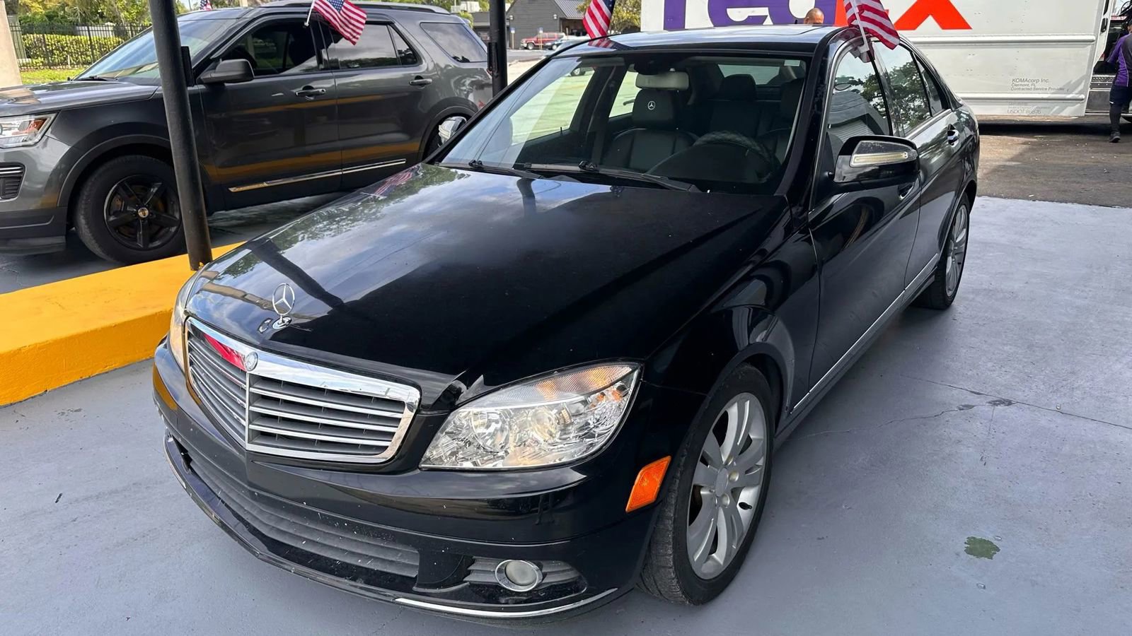 Used 2009 Mercedes-Benz C 300 Sedan image 1