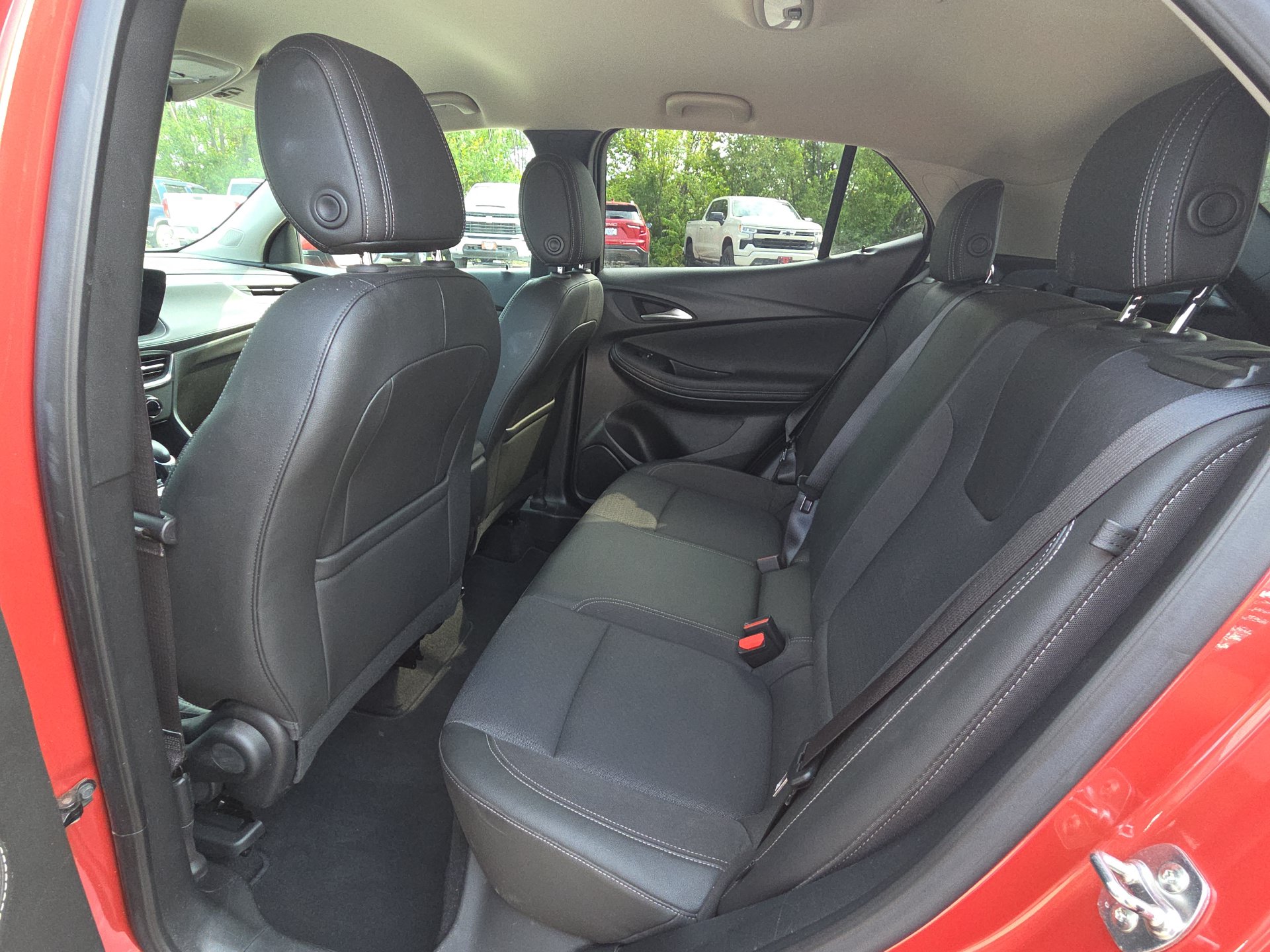 Used 2024 Buick Encore GX Preferred FWD image 28