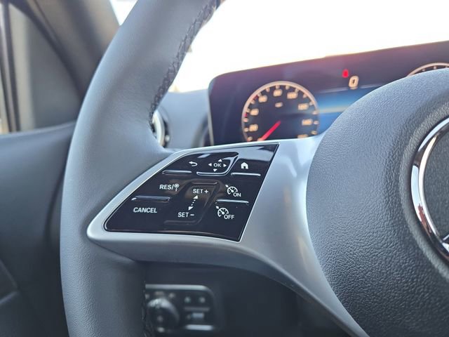 New 2026 Mercedes-Benz GLB 250 4MATIC image 18