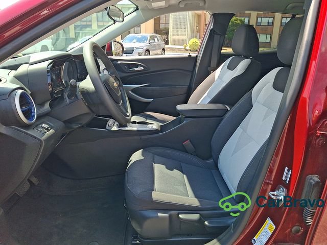 Certified 2024 Chevrolet Trax LS w/ LS Convenience Package FWD image 14