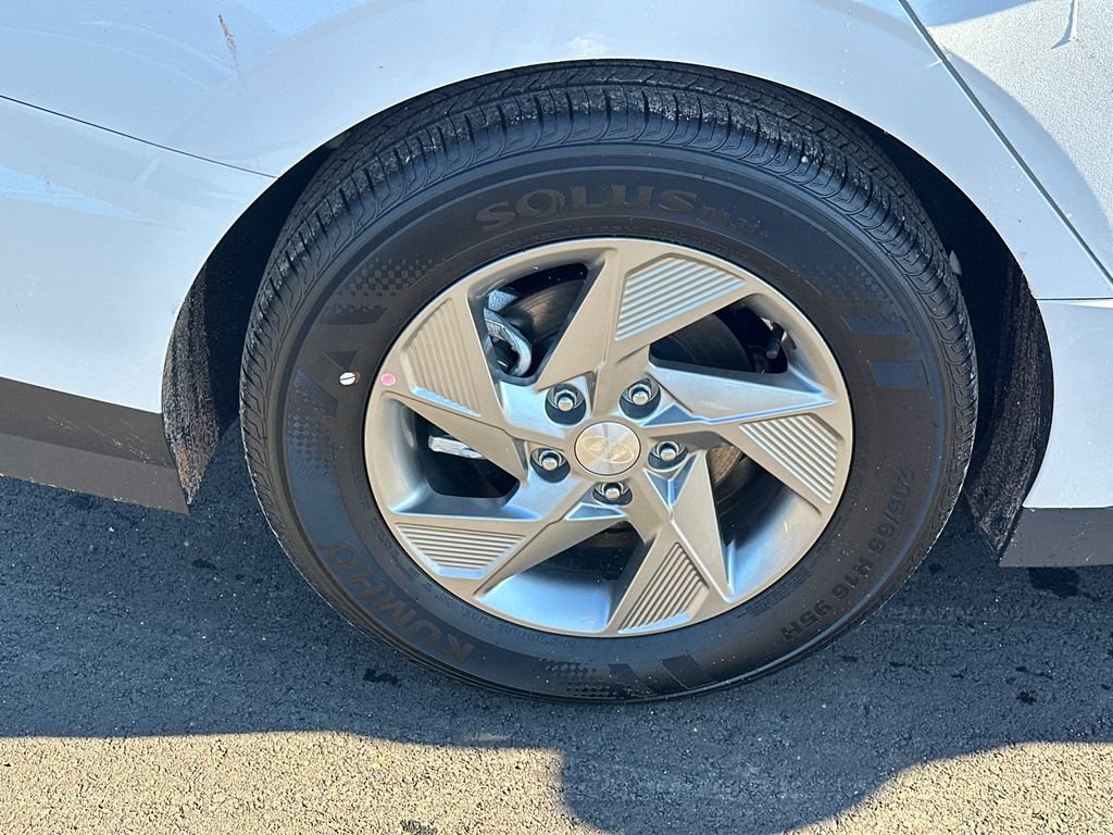 New 2025 Hyundai Sonata SE image 17