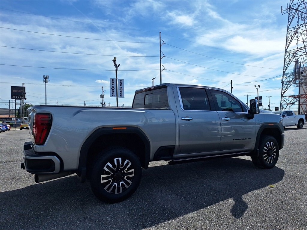 Used 2024 GMC Sierra 2500 Denali Ultimate image 5