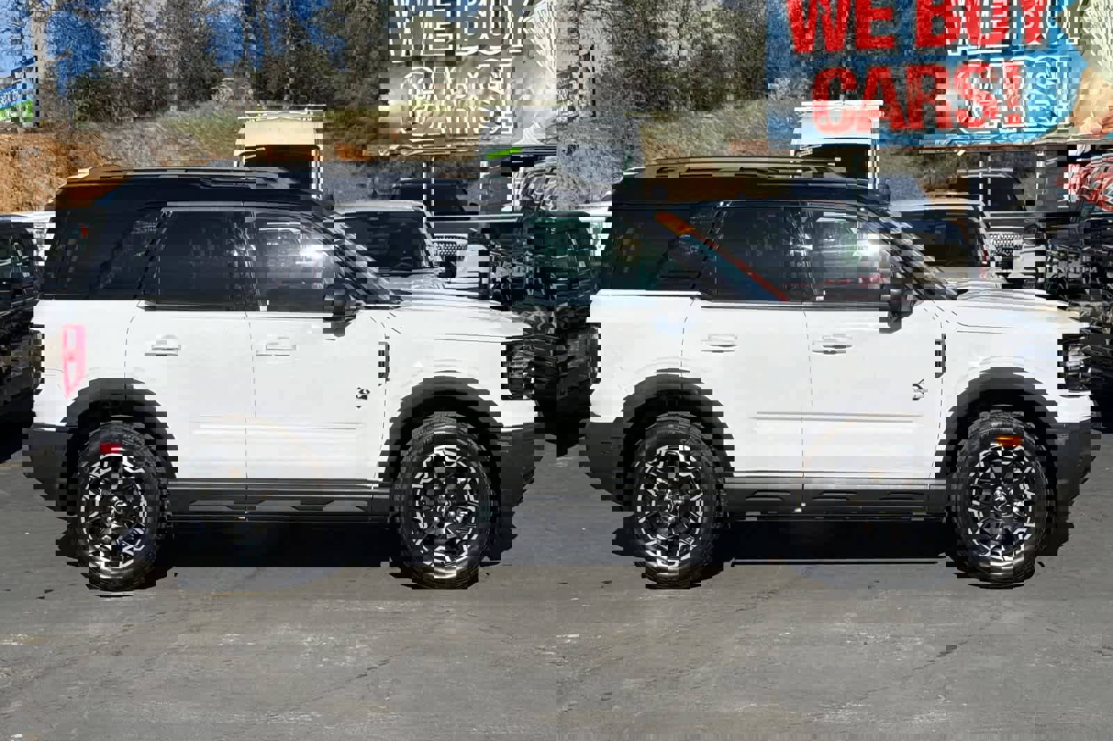 Used 2025 Ford Bronco Sport Outer Banks w/ Outer Banks Tech Package+ image 3