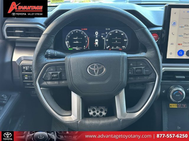Used 2025 Toyota Tacoma TRD Sport w/ TRD Sport Upgrade Package AWD/4WD image 18