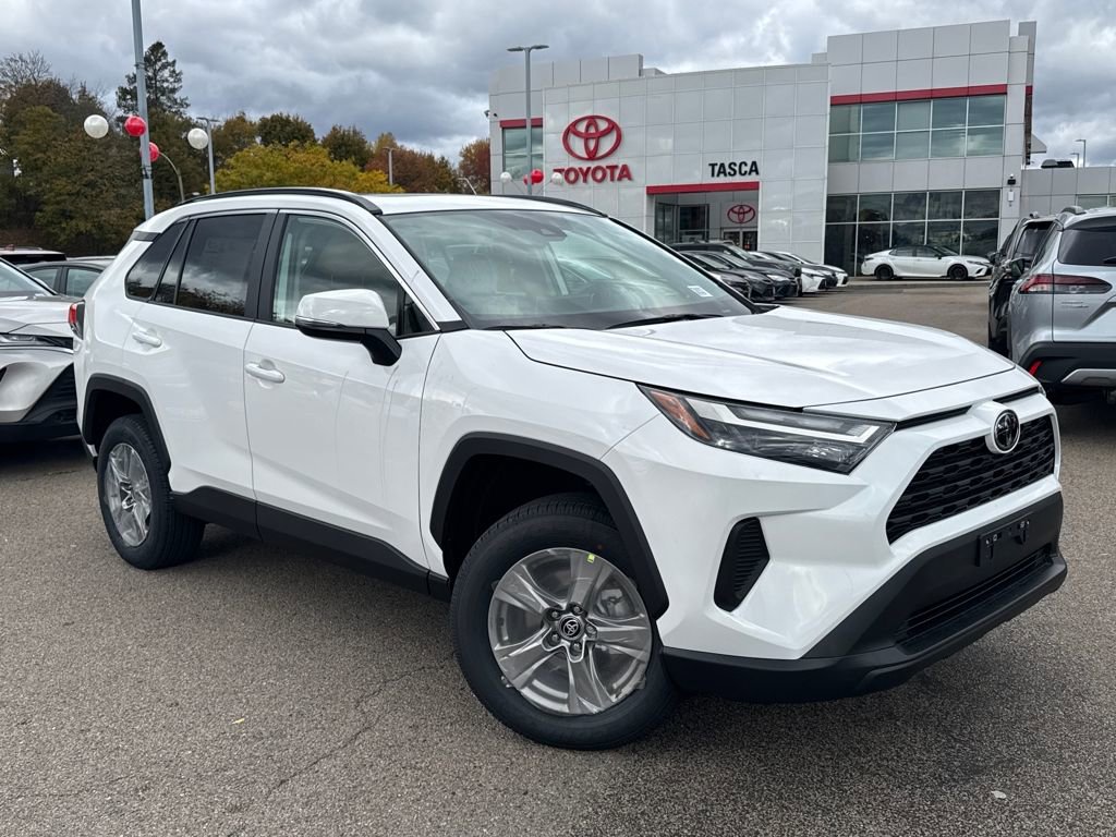 New 2025 Toyota RAV4 XLE