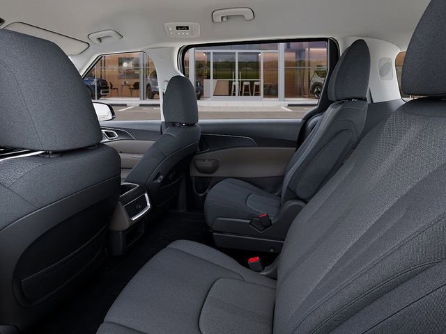 New 2026 Kia Carnival LX image 18