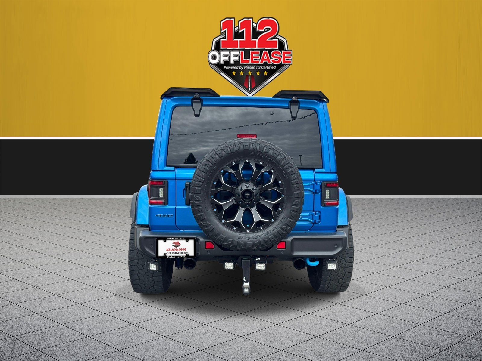 Used 2024 Jeep Wrangler Unlimited Sahara w/ Safety Group image 5