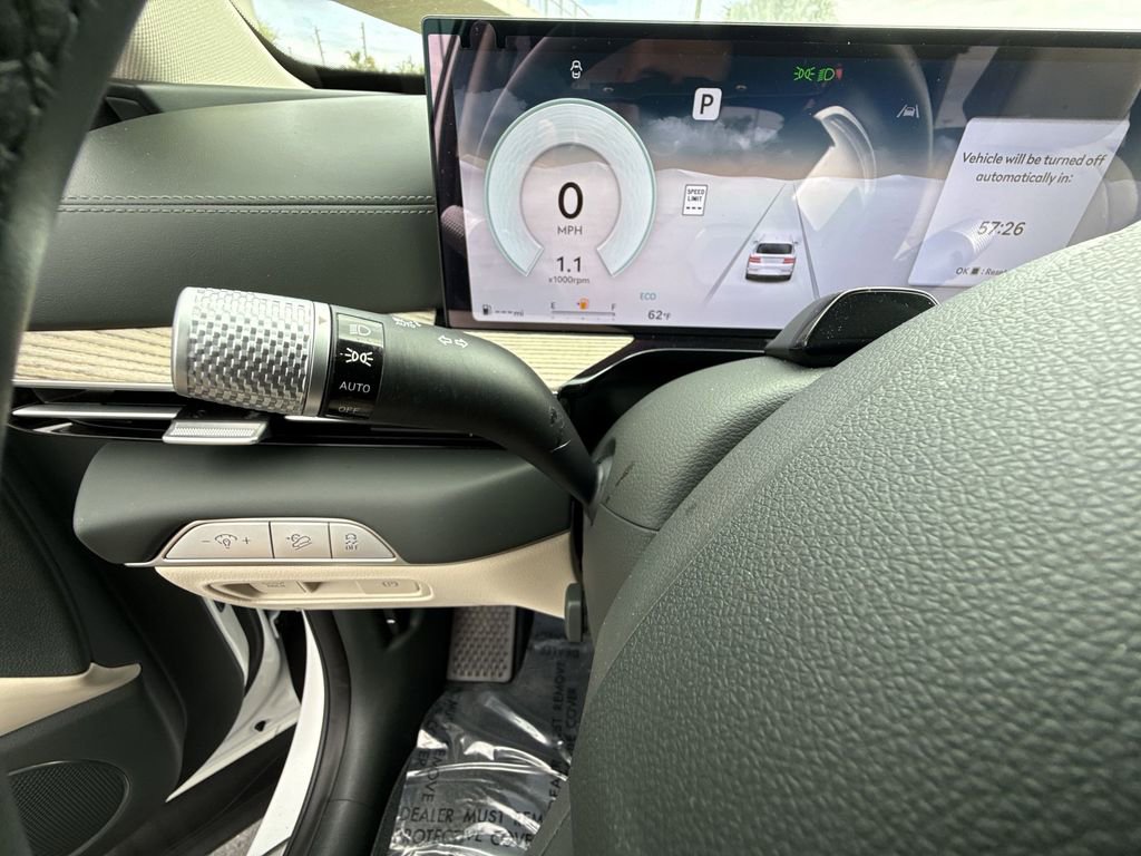 Used 2025 Genesis GV80 2.5T Prestige image 28