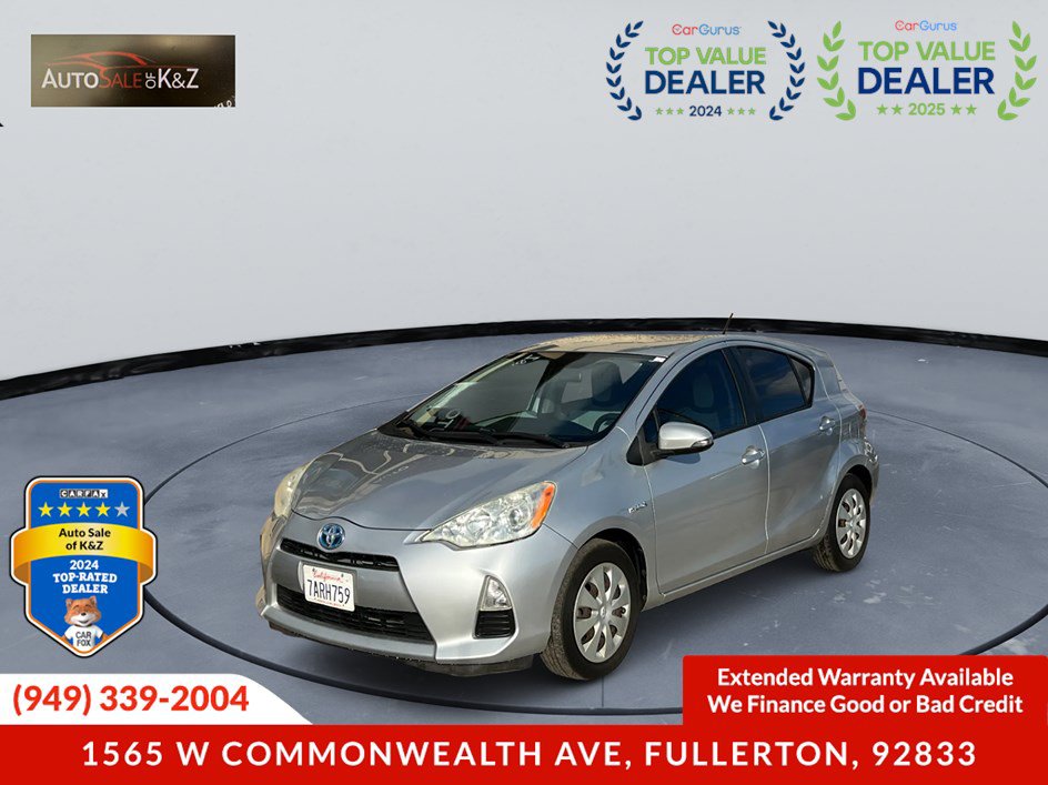Used 2016 Toyota Prius C Two FWD image 2