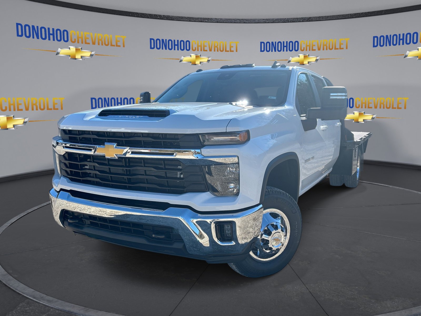 New 2026 Chevrolet Silverado 3500 LT w/ Convenience Package image 4