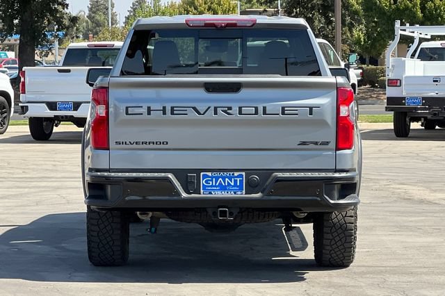 Used 2023 Chevrolet Silverado 1500 ZR2 w/ Technology Package AWD/4WD image 5