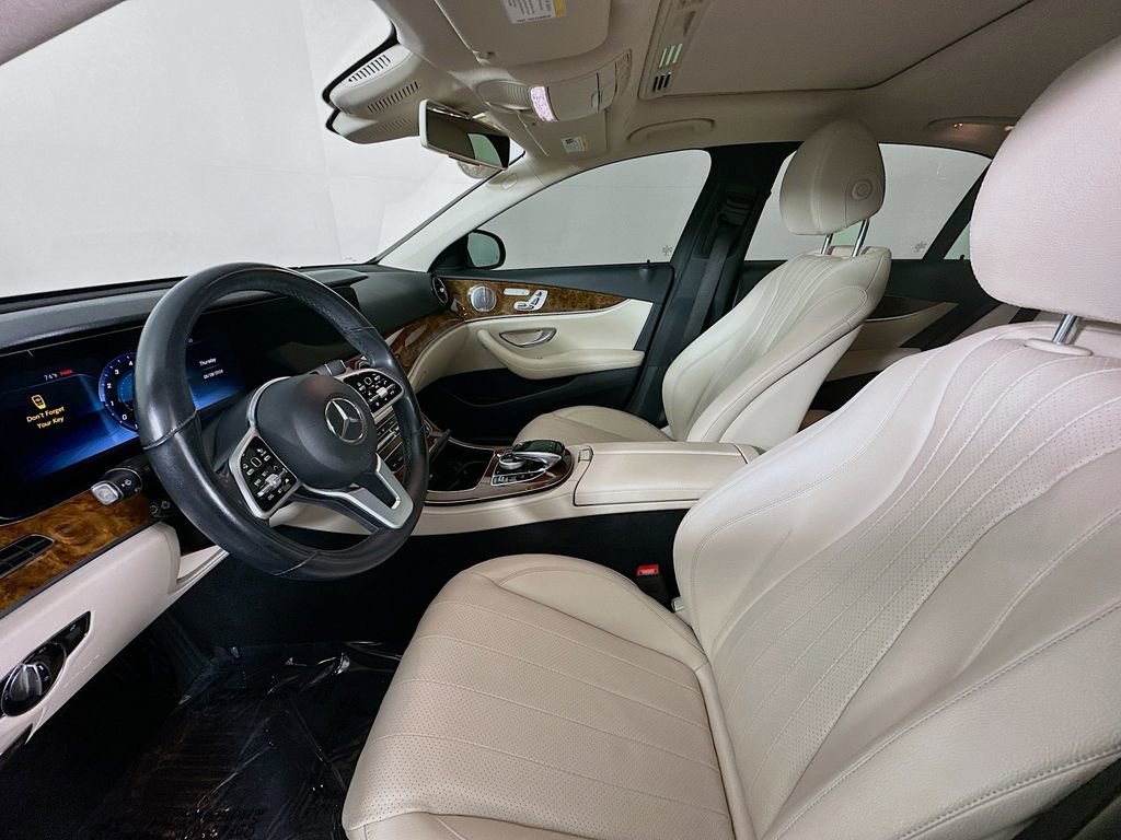 Used 2020 Mercedes-Benz E 450 4MATIC Sedan image 30