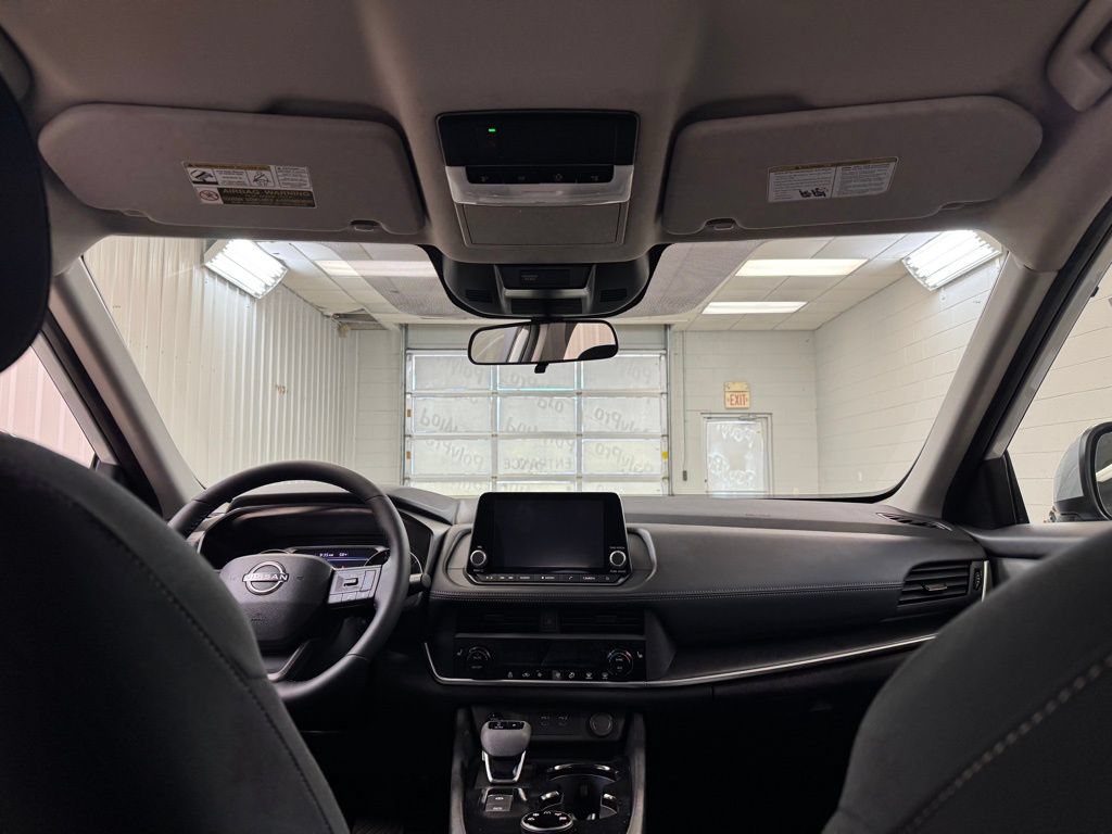 New 2026 Nissan Rogue SV w/ Cold Weather Package AWD/4WD image 19