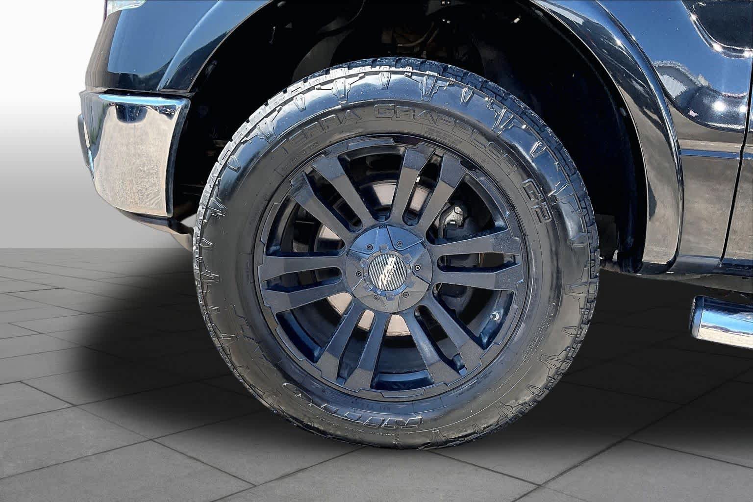 Used 2010 Ford F150 XLT AWD/4WD image 10