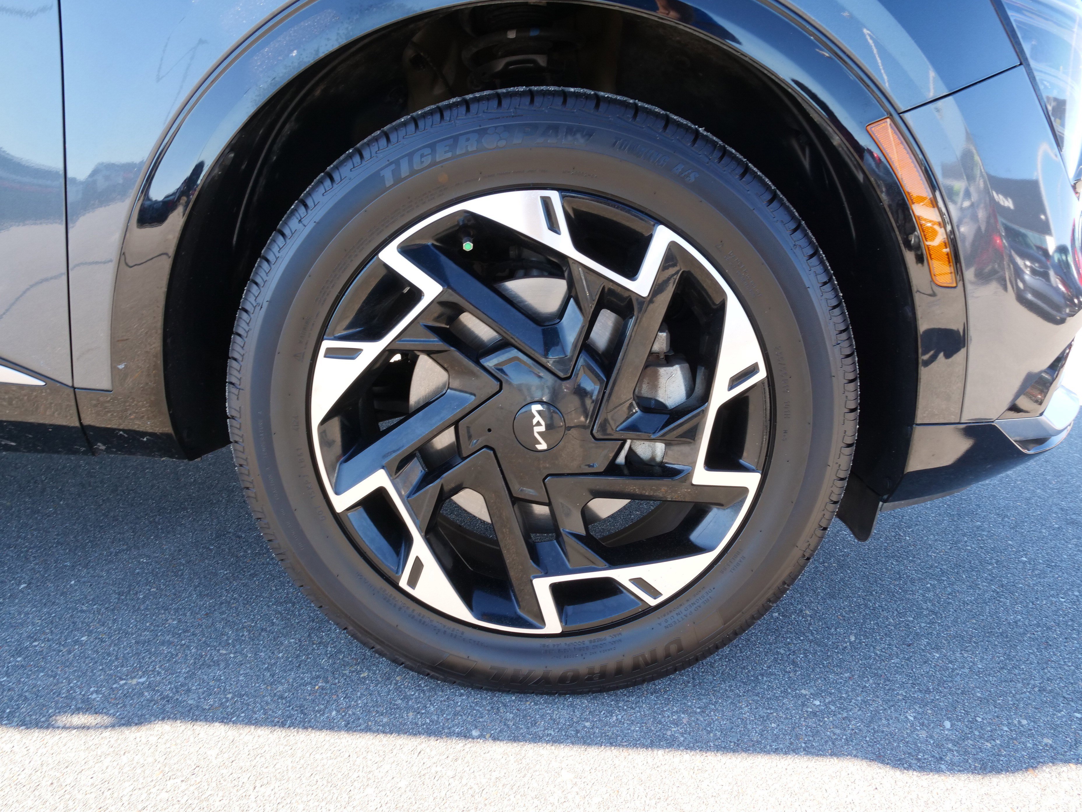 Used 2023 Kia Sportage SX image 10