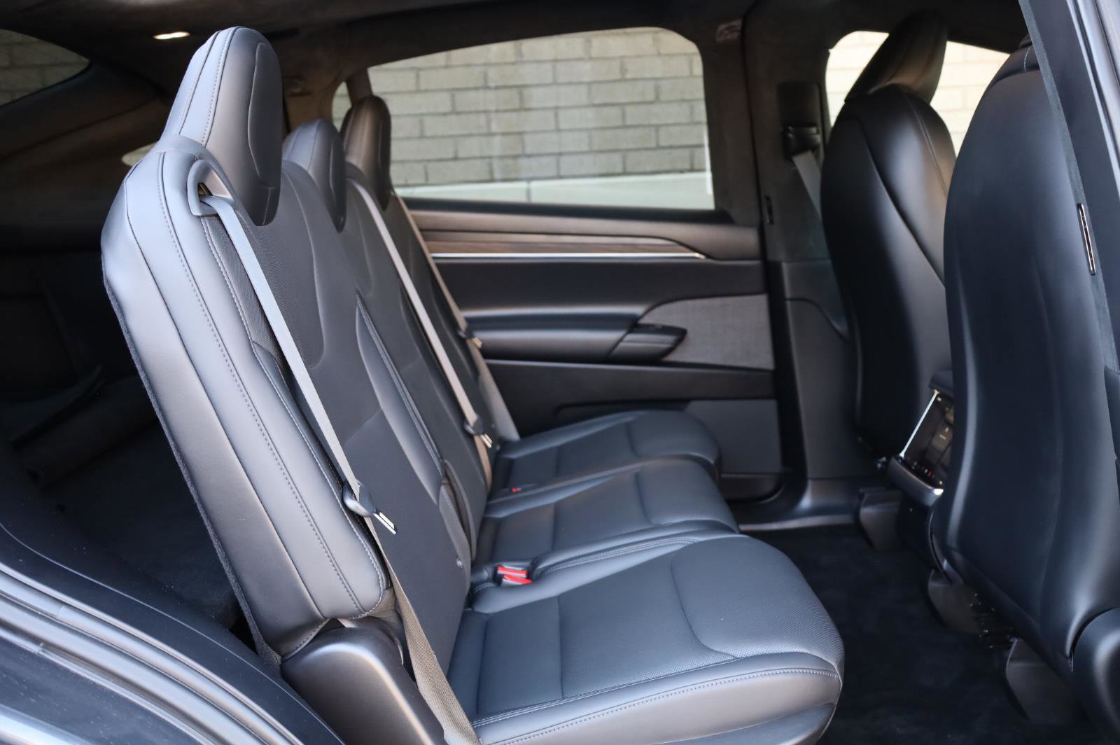 Used 2023 Tesla Model X AWD/4WD image 22