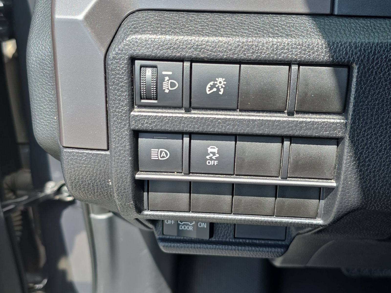 Used 2025 Toyota Tacoma SR5 RWD image 25