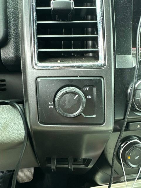 Used 2015 Ford F150 XLT w/ Equipment Group 302A Luxury RWD image 12