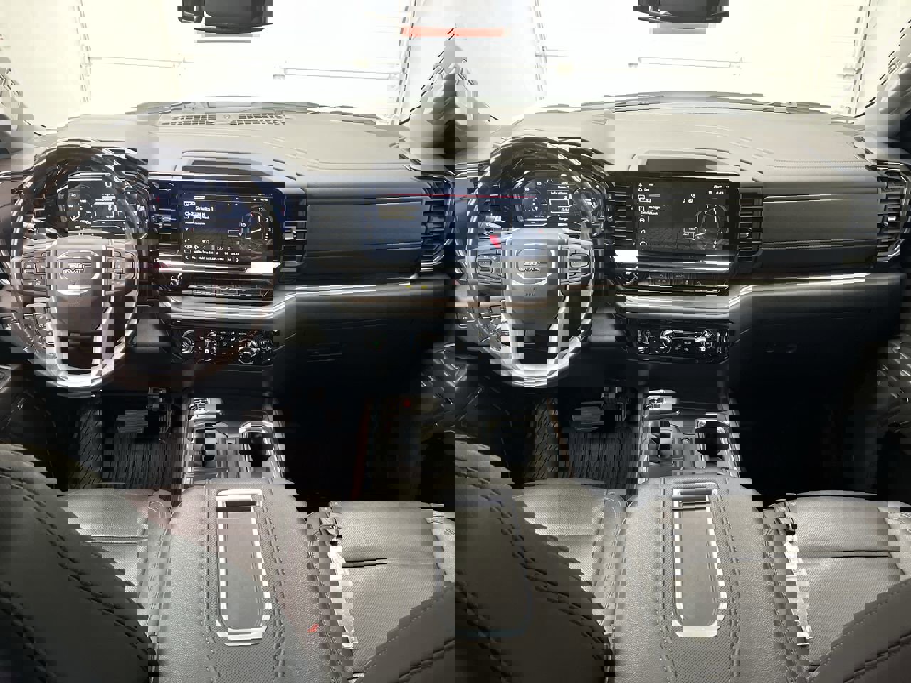 Certified 2022 GMC Sierra 1500 SLT image 4