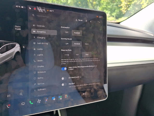 Used 2021 Tesla Model Y Long Range AWD/4WD image 29