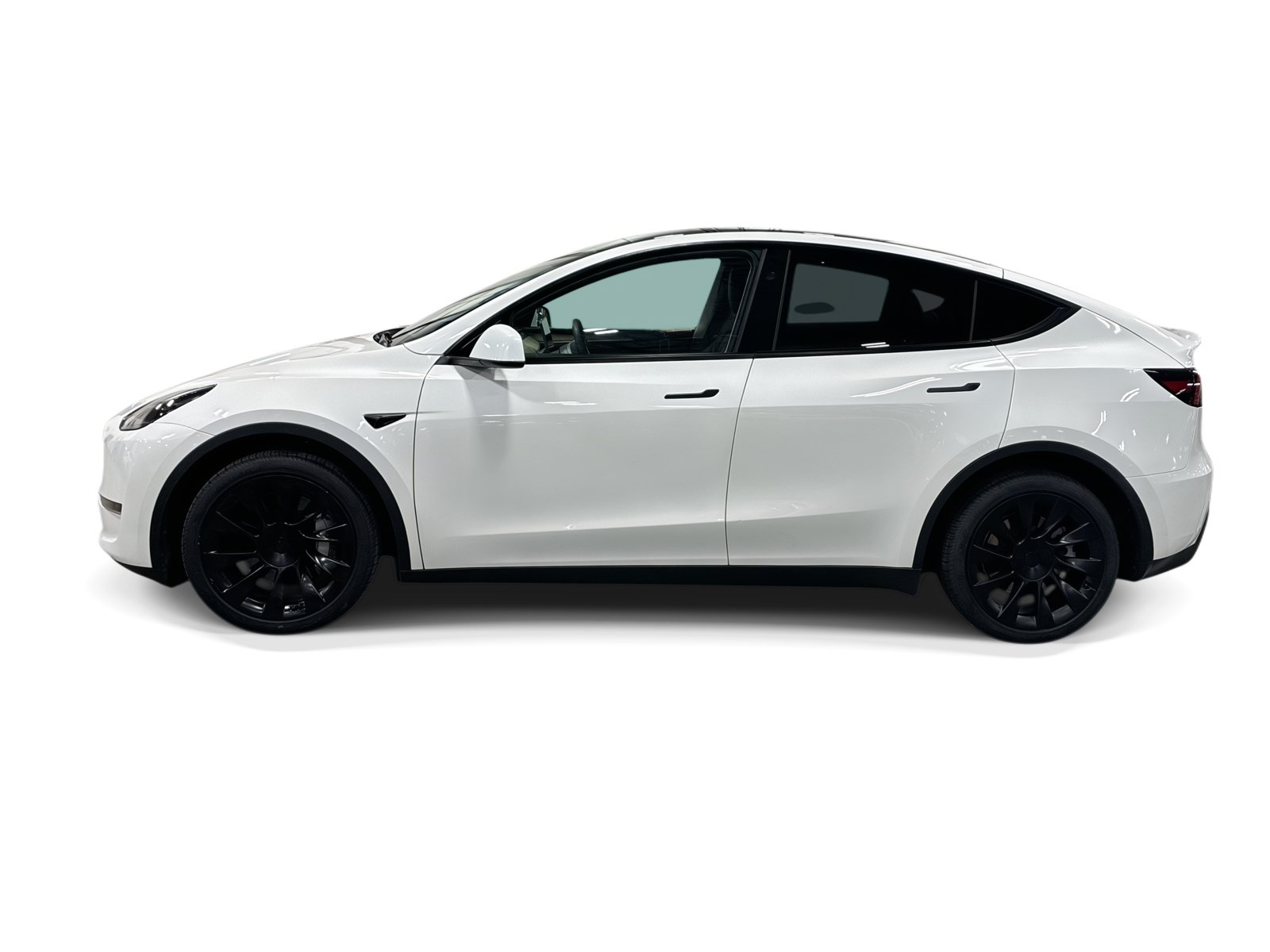 Certified 2023 Tesla Model Y Long Range AWD/4WD image 3