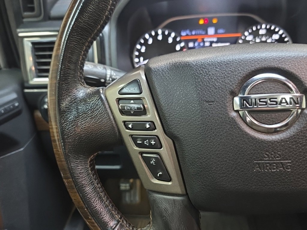 Used 2021 Nissan Titan Platinum Reserve w/ Moonroof Package image 24