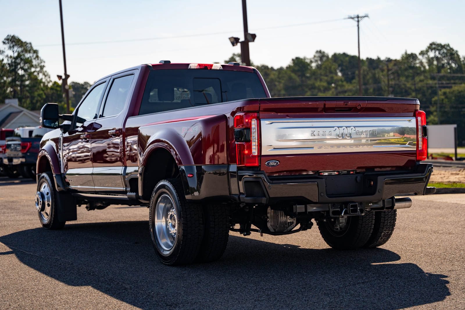 Used 2025 Ford F450 King Ranch w/ FX4 Off-Road Package AWD/4WD image 5
