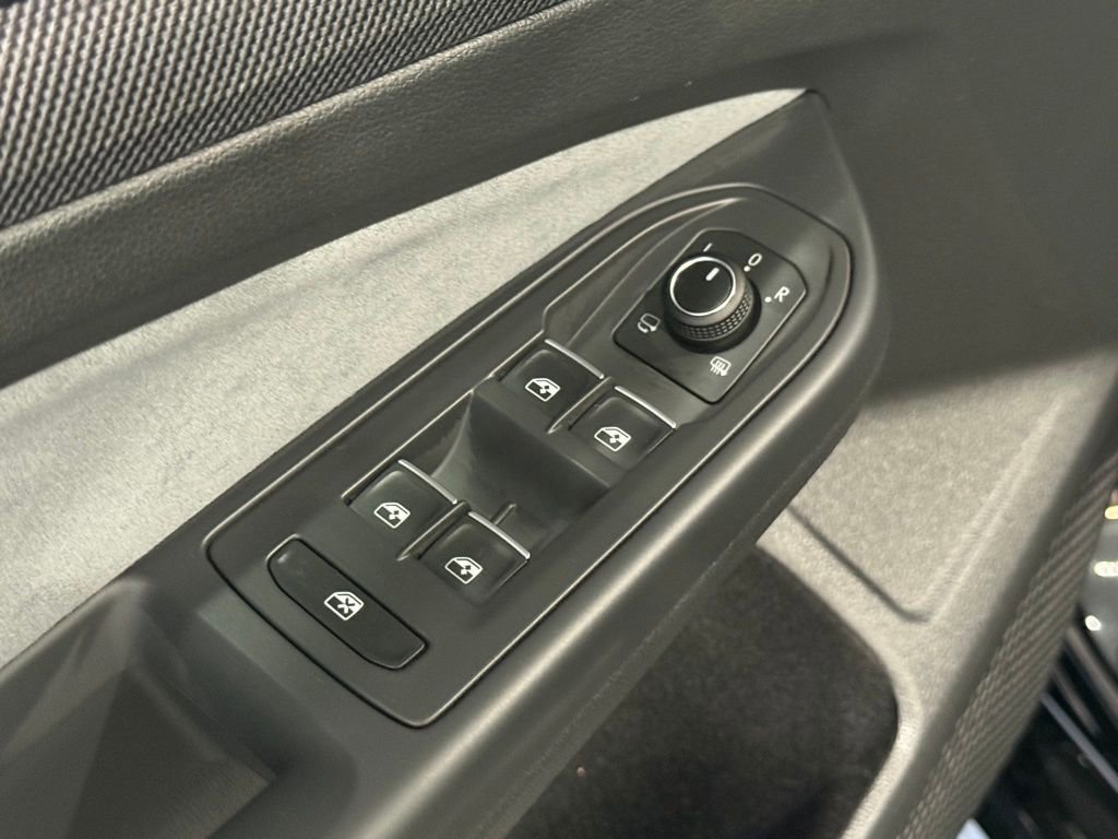 New 2026 Volkswagen Golf R w/ Euro Style Package AWD/4WD image 9