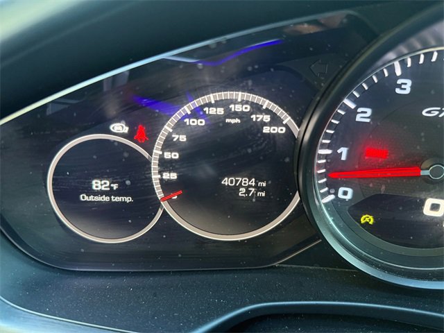 Used 2019 Porsche Panamera GTS image 18