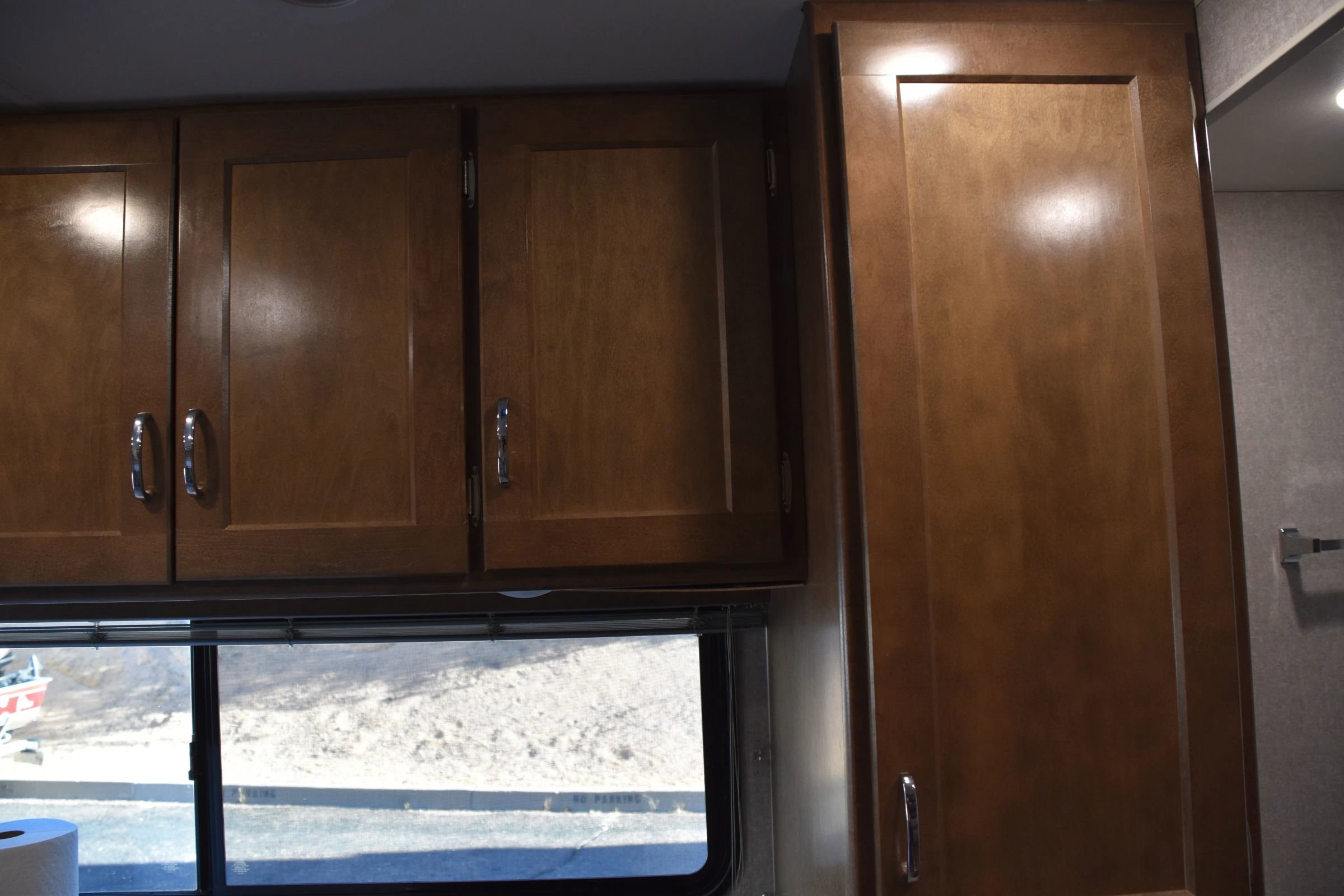 Used 2018 Mercedes-Benz Sprinter 3500 image 28