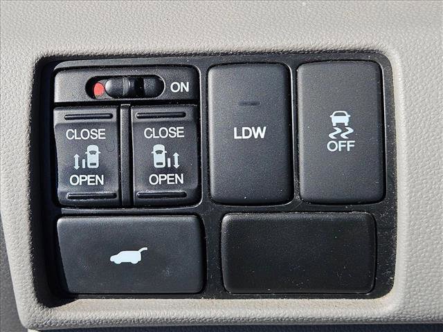 Used 2016 Honda Odyssey EX-L image 11