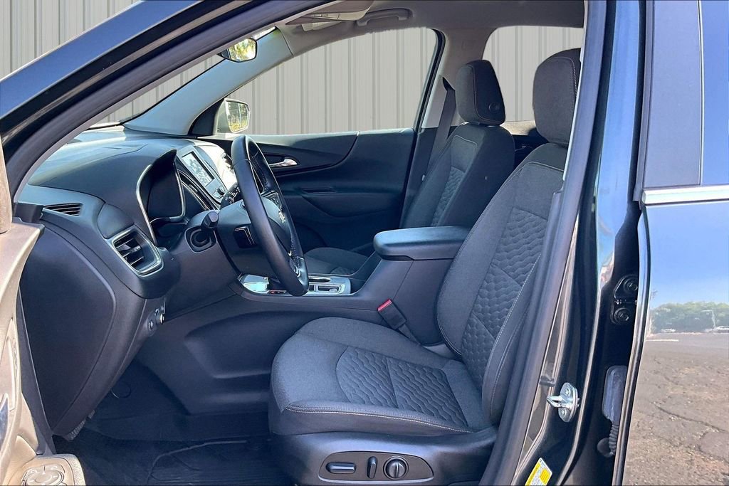 Used 2021 Chevrolet Equinox LT FWD image 15