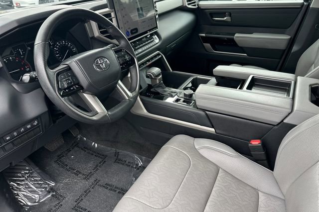 Used 2023 Toyota Tundra Limited AWD/4WD image 11