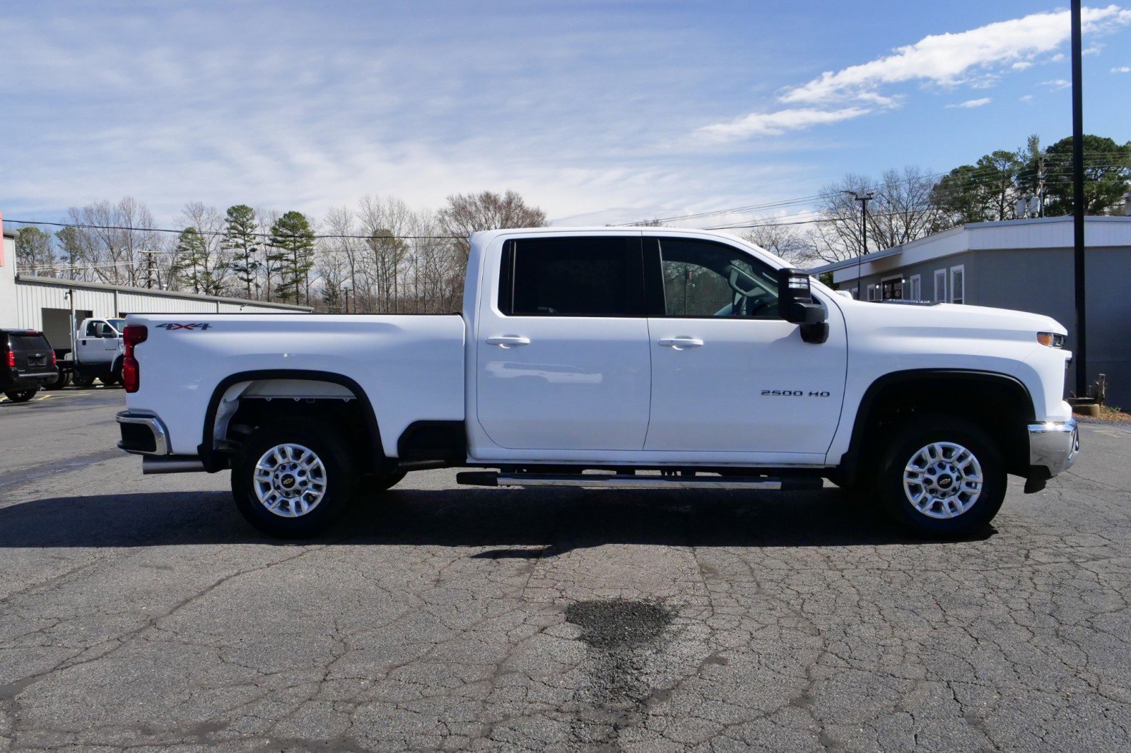 Used 2025 Chevrolet Silverado 2500 LT w/ Convenience Package AWD/4WD image 27