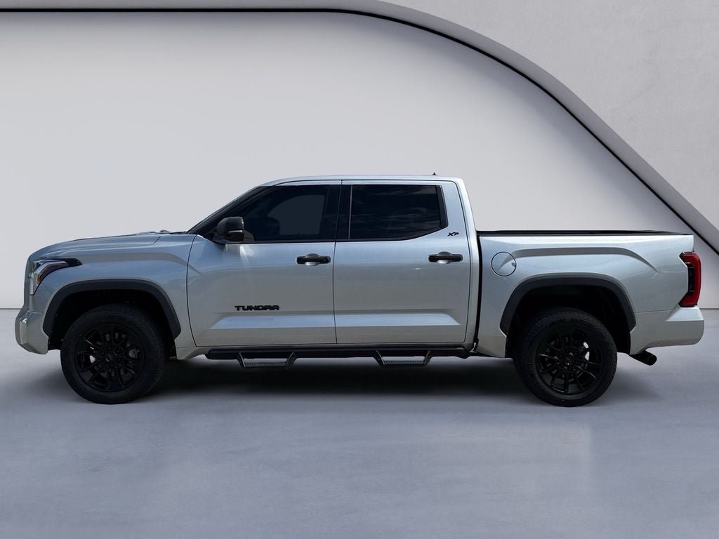 Used 2023 Toyota Tundra SR5 w/ SR5 Convenience Package AWD/4WD image 2