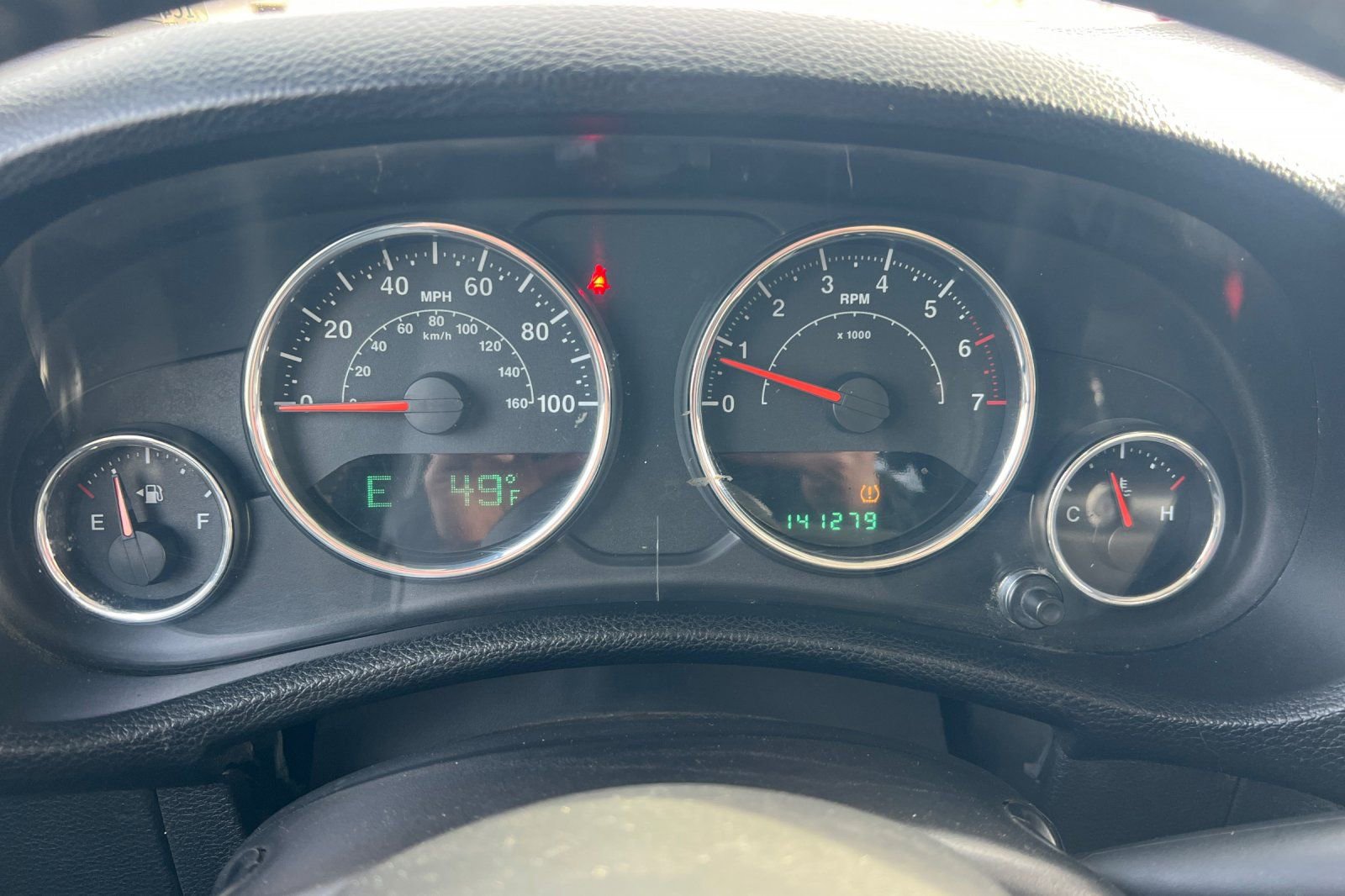 Used 2013 Jeep Wrangler Unlimited Sahara w/ Connectivity Group image 20