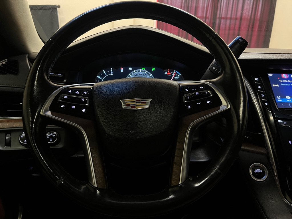 Used 2016 Cadillac Escalade Premium AWD/4WD image 28