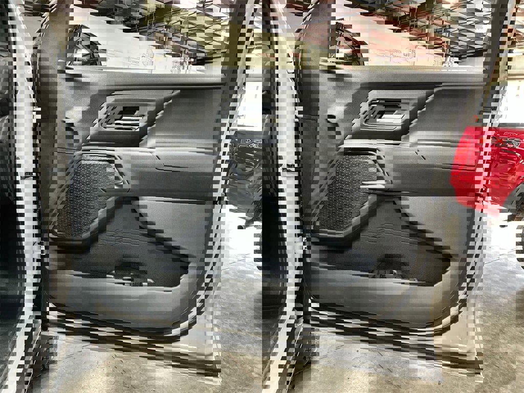 Used 2025 Chevrolet Silverado EV W/T image 28