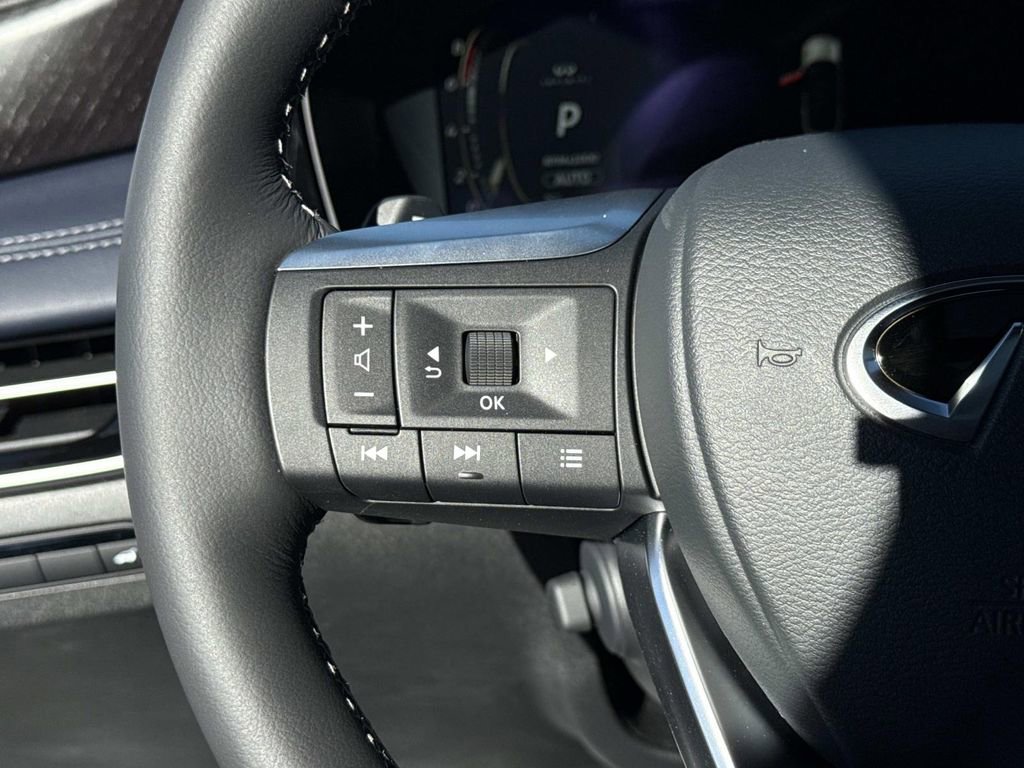 New 2026 INFINITI QX60 Sport image 10