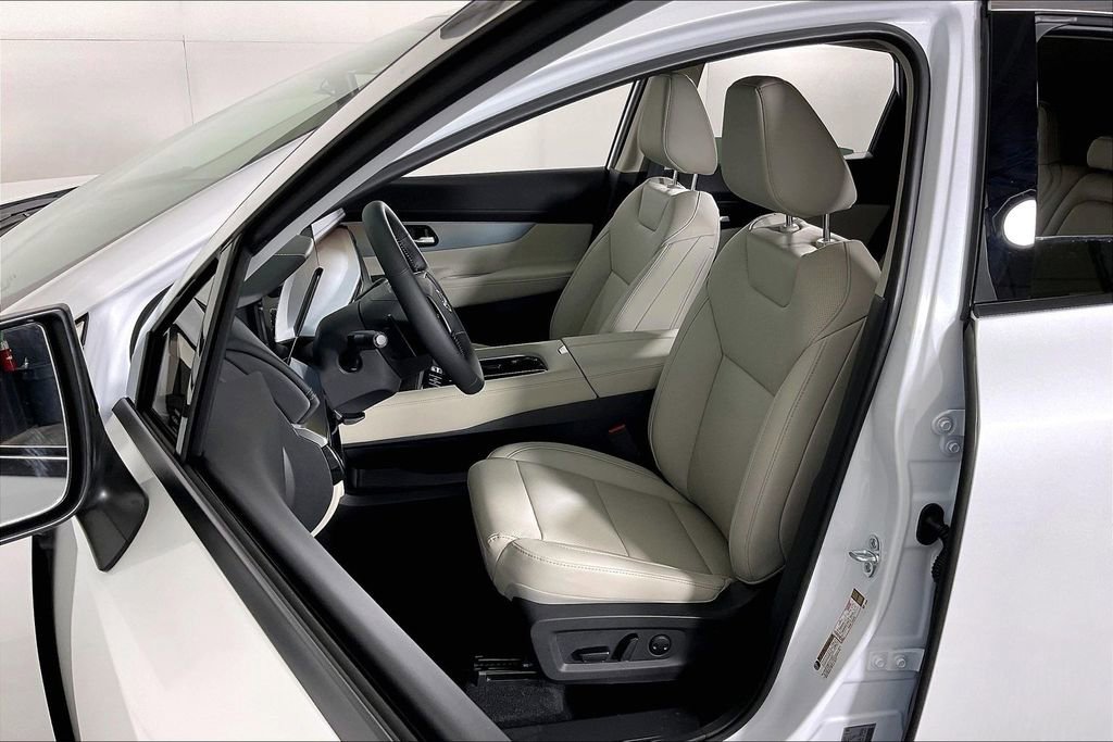 New 2026 Nissan Murano SL image 14