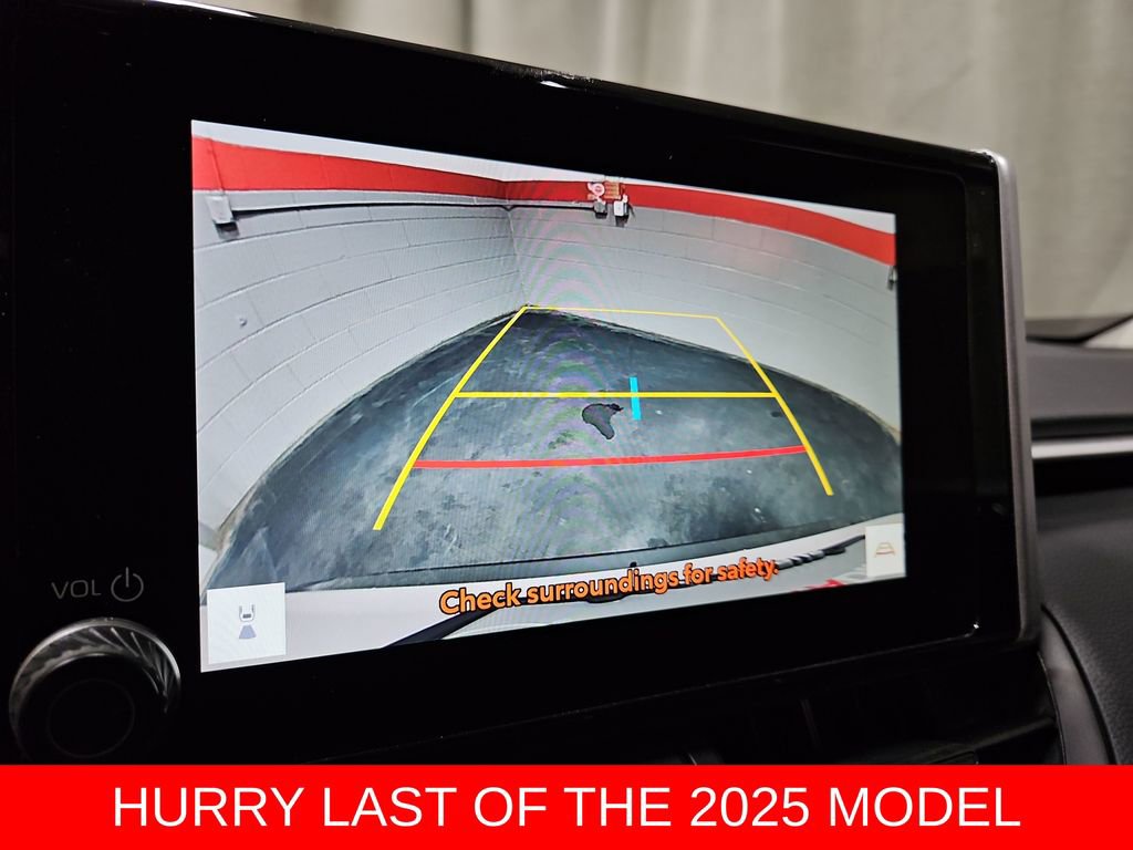 New 2025 Toyota RAV4 XLE image 18