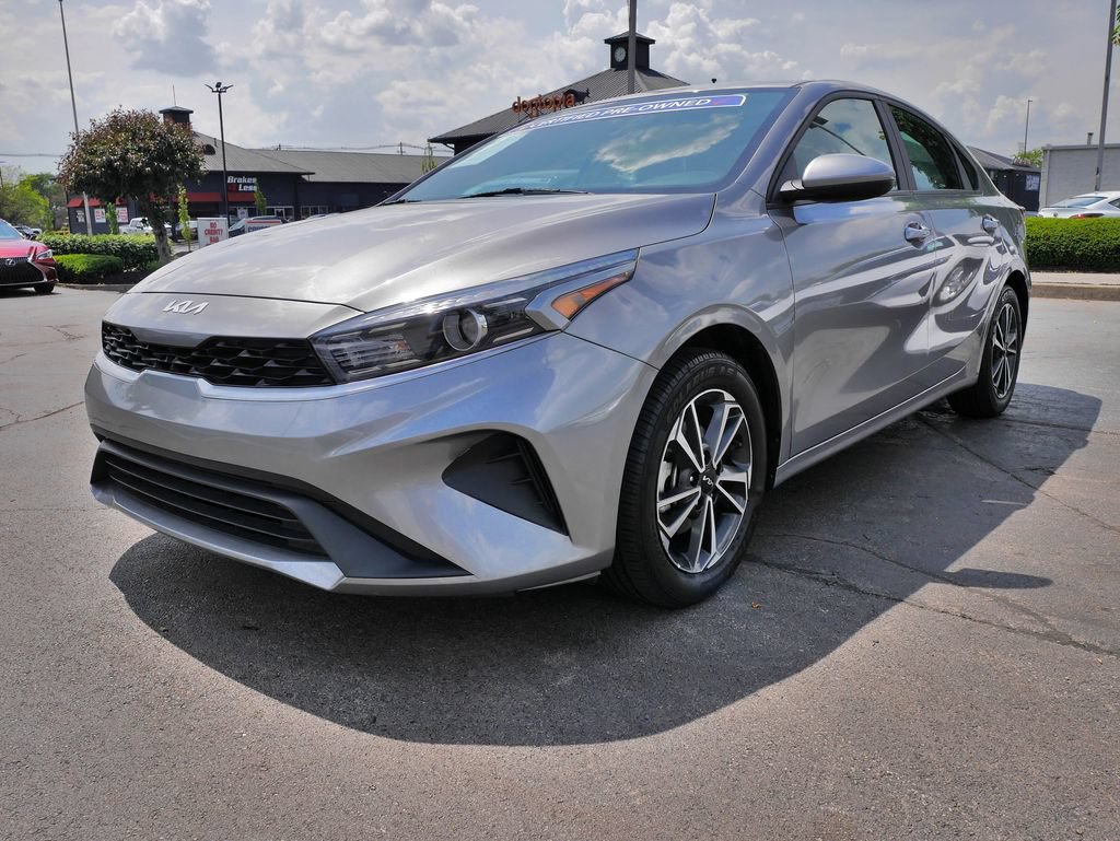 Used 2024 Kia Forte LXS FWD image 3