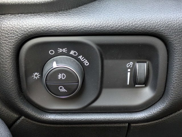 New 2026 RAM 2500 Tradesman AWD/4WD image 23