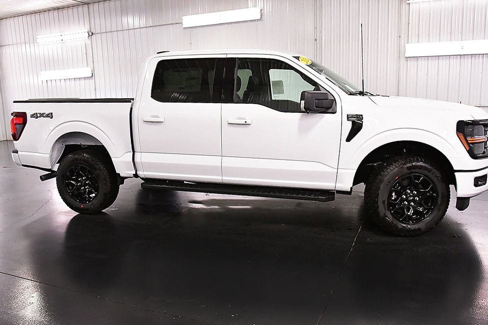 New 2026 Ford F150 XLT w/ Equipment Group 302A MID image 8