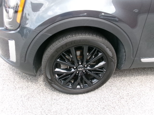 Used 2022 Kia Telluride SX FWD image 9