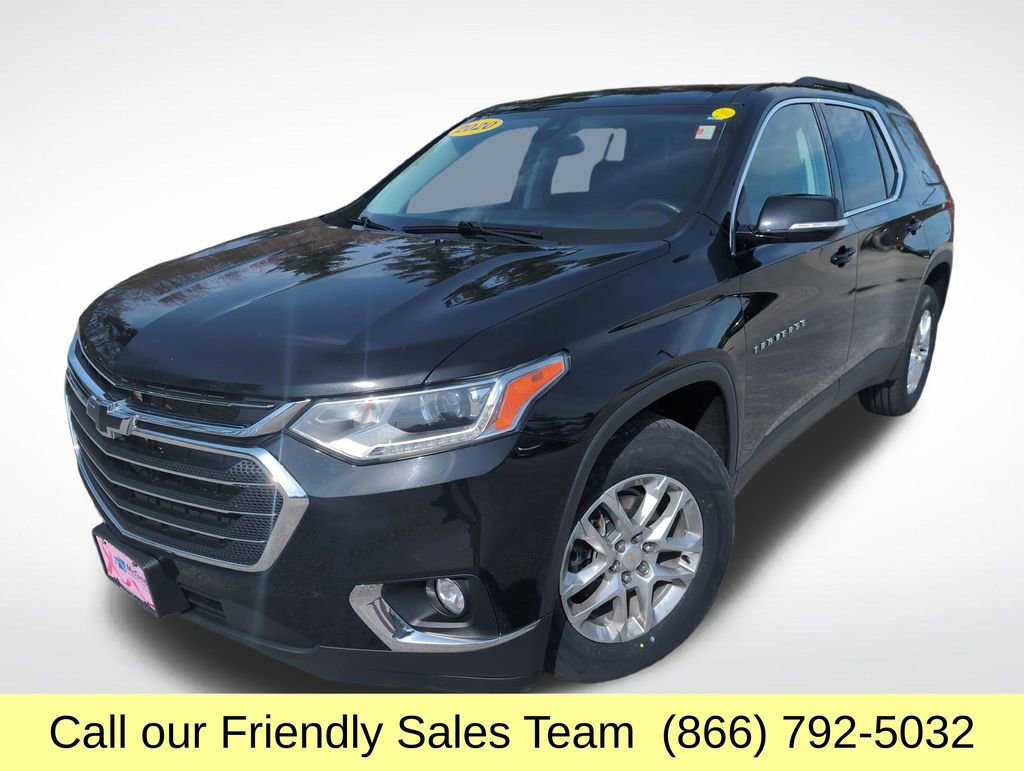 Used 2020 Chevrolet Traverse LT w/ Driver Confidence II Package image 1