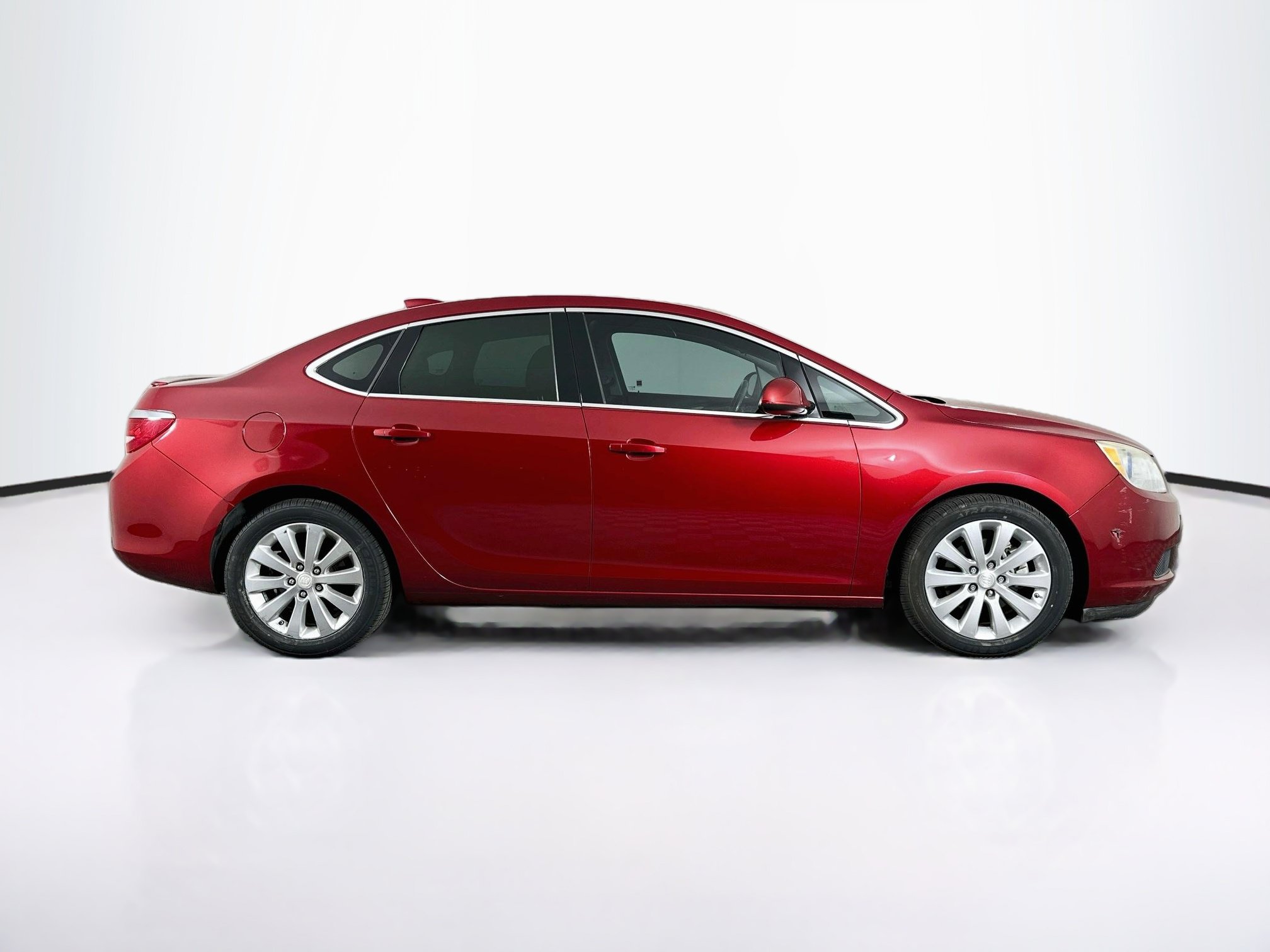 Used 2016 Buick Verano w/ Comfort Package FWD image 10