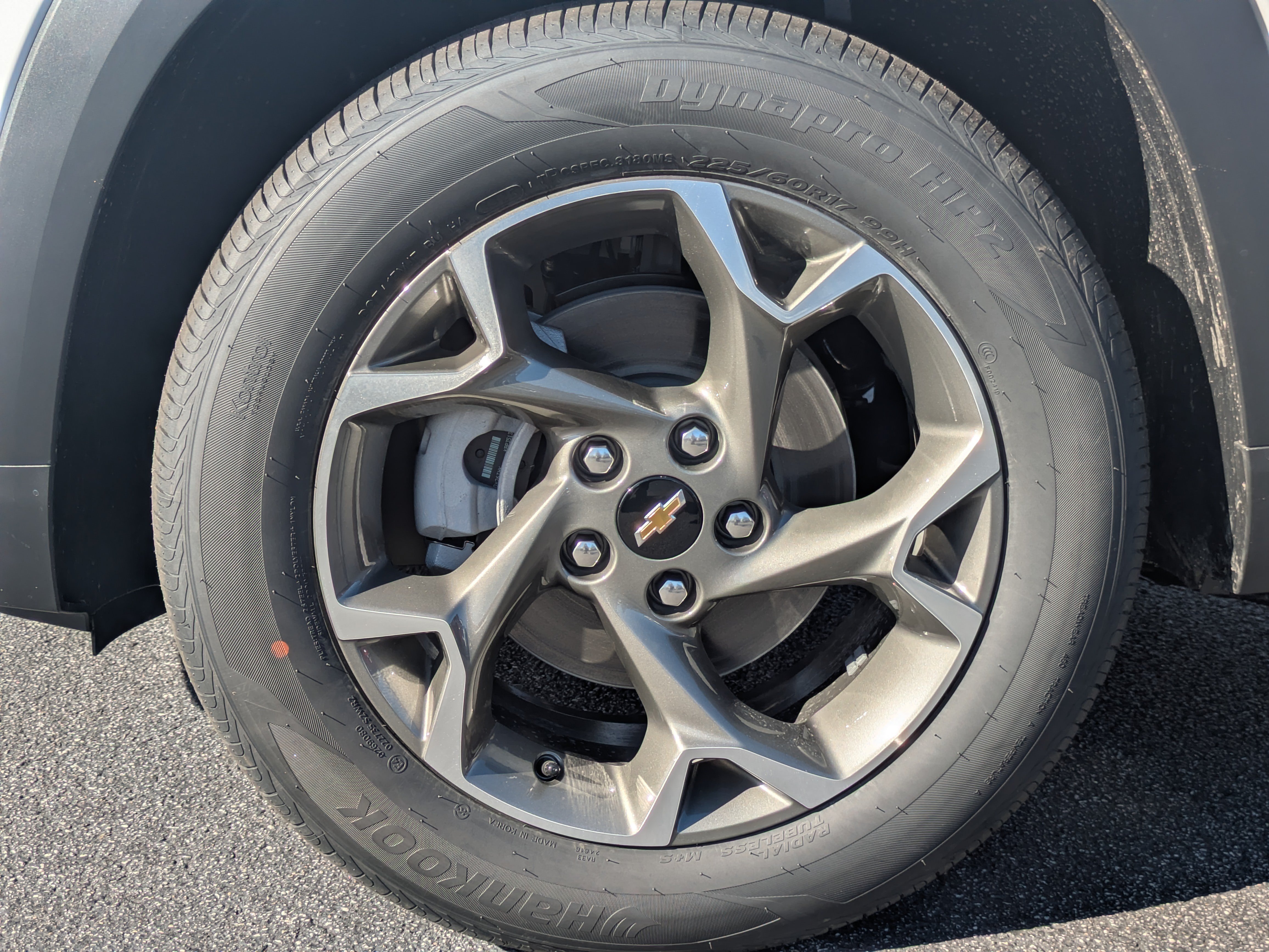 New 2026 Chevrolet Trax LT w/ Driver Confidence Package FWD image 29