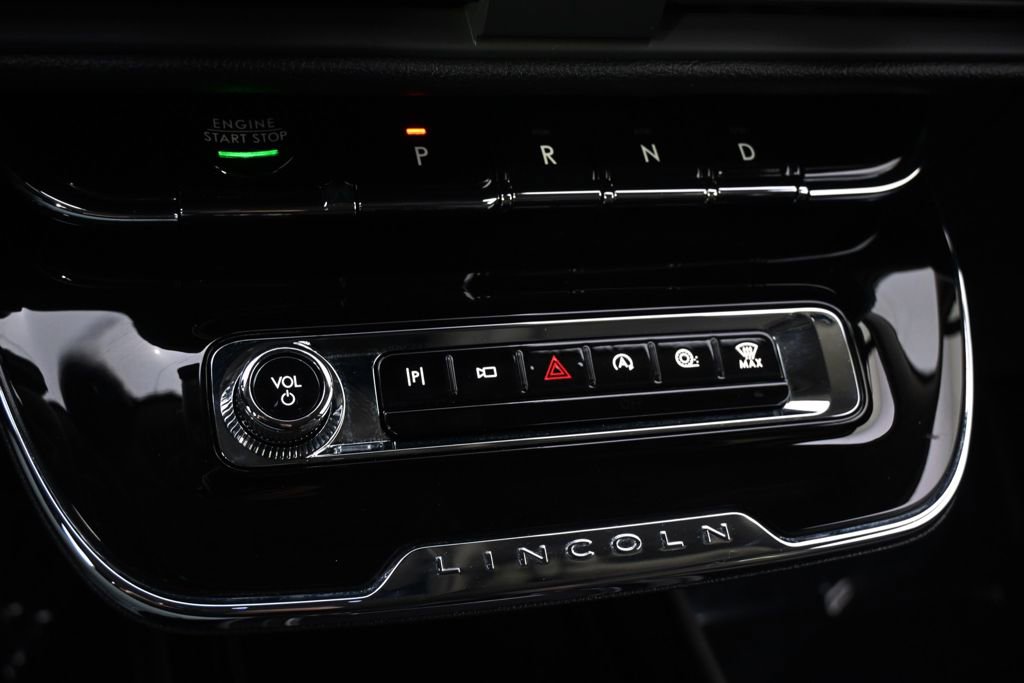 New 2026 Lincoln Corsair Premiere image 30